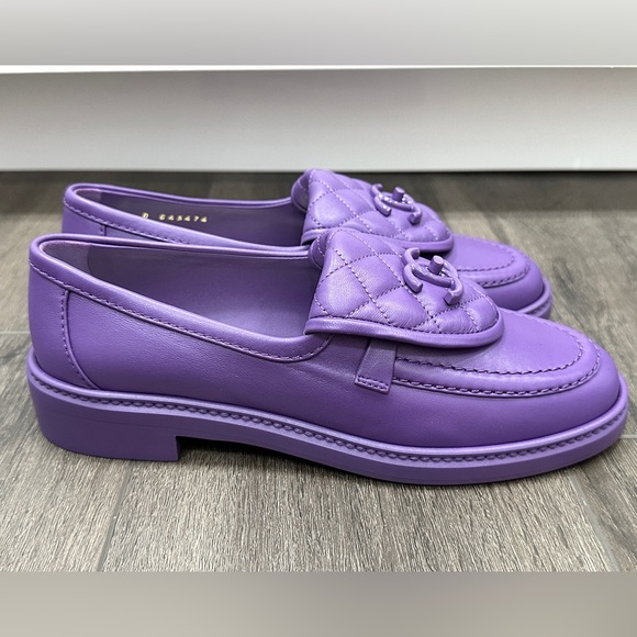 2023 CHANEL CC LOGO LOCK PURPLE LEATHER LOAFERS OXFORD SHOES 37 NEW - Picture 14 of 16